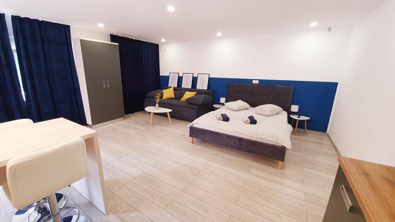 Marcos Apartments Victoriei Resita Exterior foto